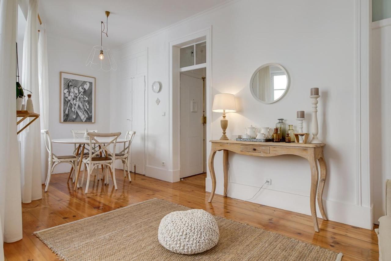 Madragoa Cosy Apartment Lisbon Luaran gambar